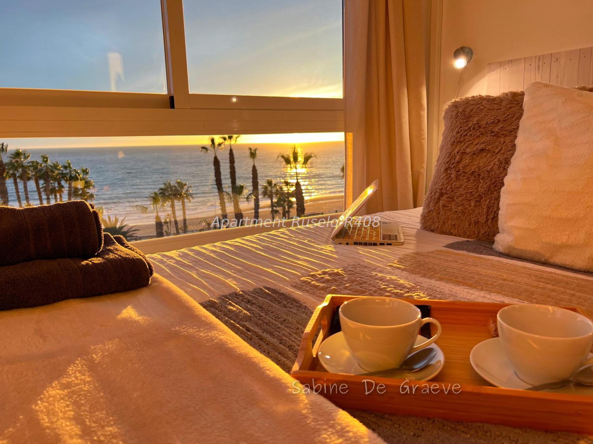 Love Nest By The Sea Wake Up With Ocean Views In Every Room Ruselo R408 ตอร์ร็อกซ์ ห้อง รูปภาพ
