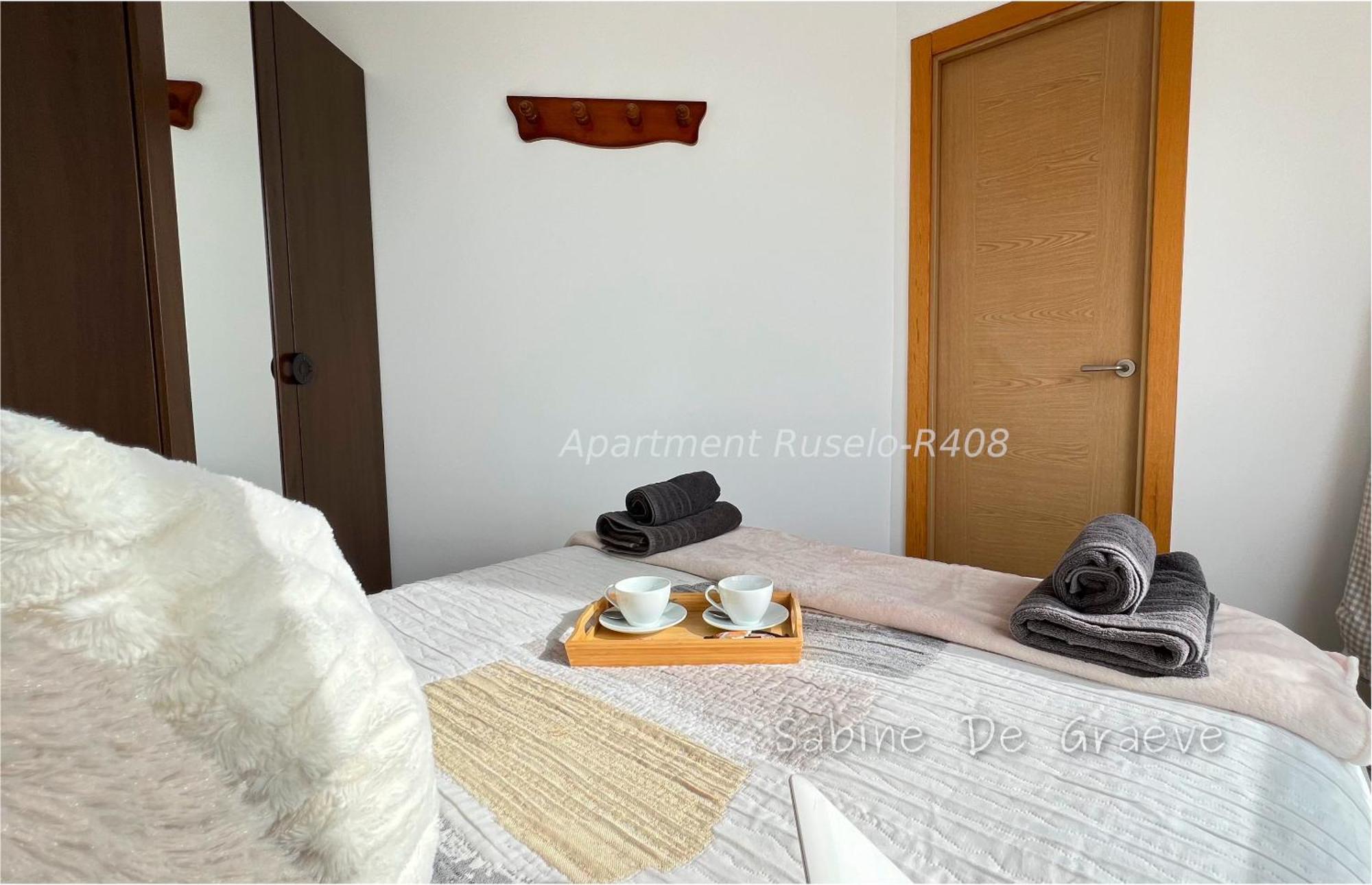 Love Nest By The Sea Wake Up With Ocean Views In Every Room Ruselo R408 ตอร์ร็อกซ์ ภายนอก รูปภาพ